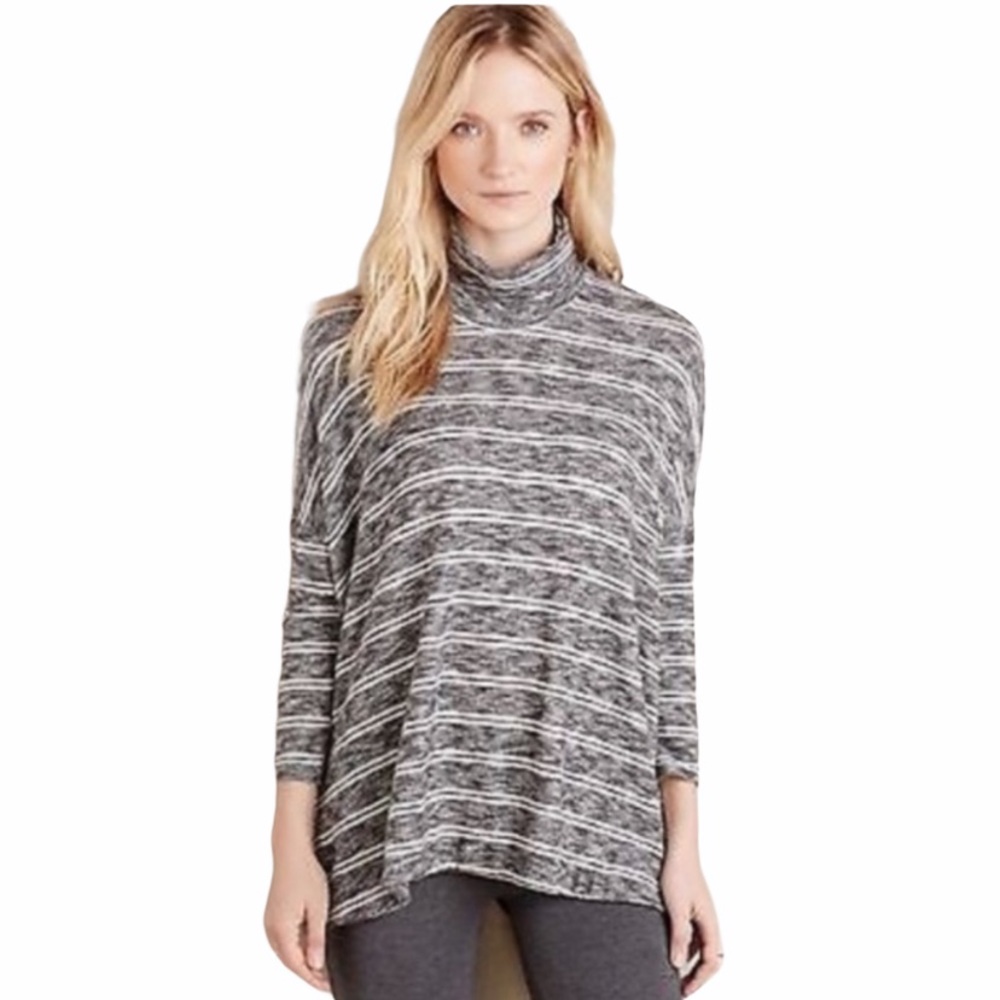 NWOT POSTMARK Anthropologie Swing Cowl Sweater Size Small